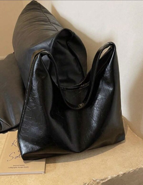 Borsa nera a spalla - immagine 3