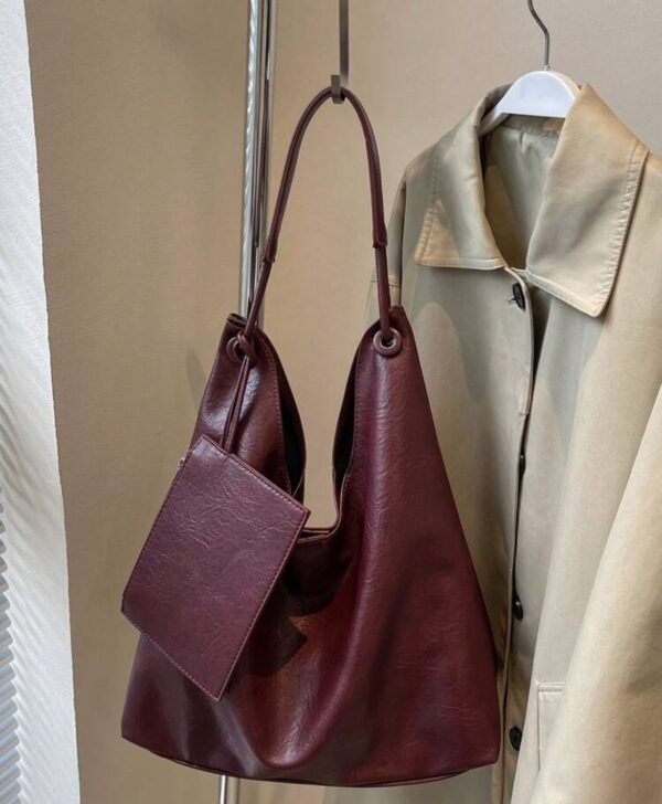 Borsa viola porpora a spalla - immagine 2