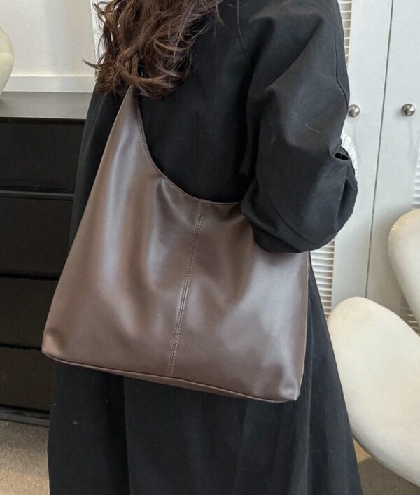 Borsa marrone a tracolla - immagine 2