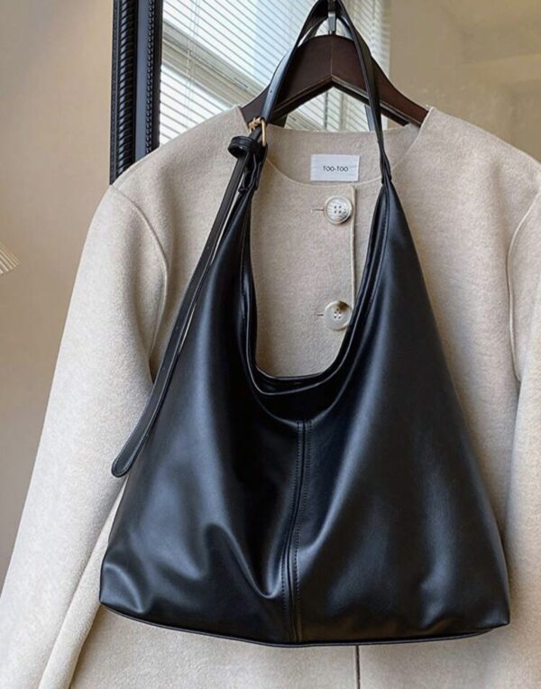 Borsa Nera a Tracolla in Similpelle: Stile e Praticità - immagine 2