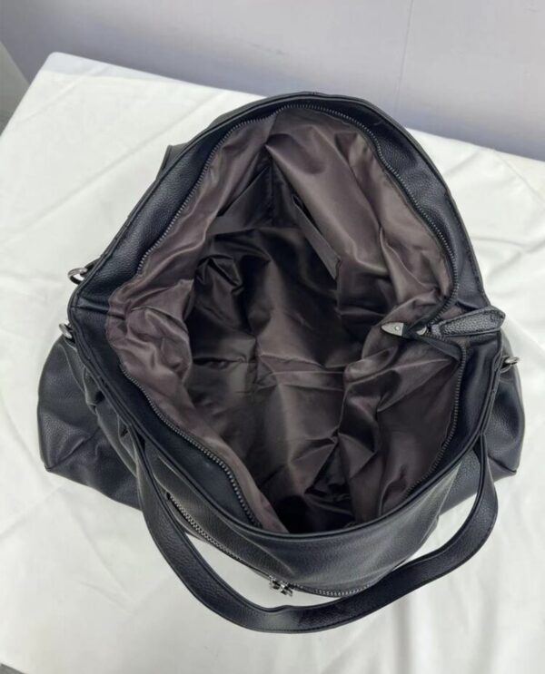 Borsa Nera Maxi in Pelle Vegana: Stile e Spazio - immagine 3