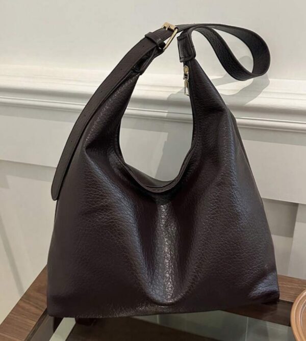 Elegante Borsa a Tracolla Marrone per Ogni Occasione