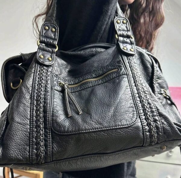 Borsa Nera Vintage in Pelle: Eleganza Classica - immagine 10