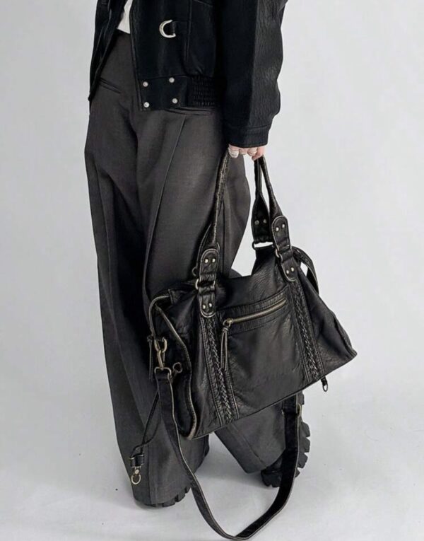 Borsa Nera Vintage in Pelle: Eleganza Classica - immagine 9